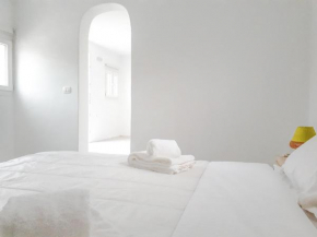 Charming villa in brilliant Santorini with Pool